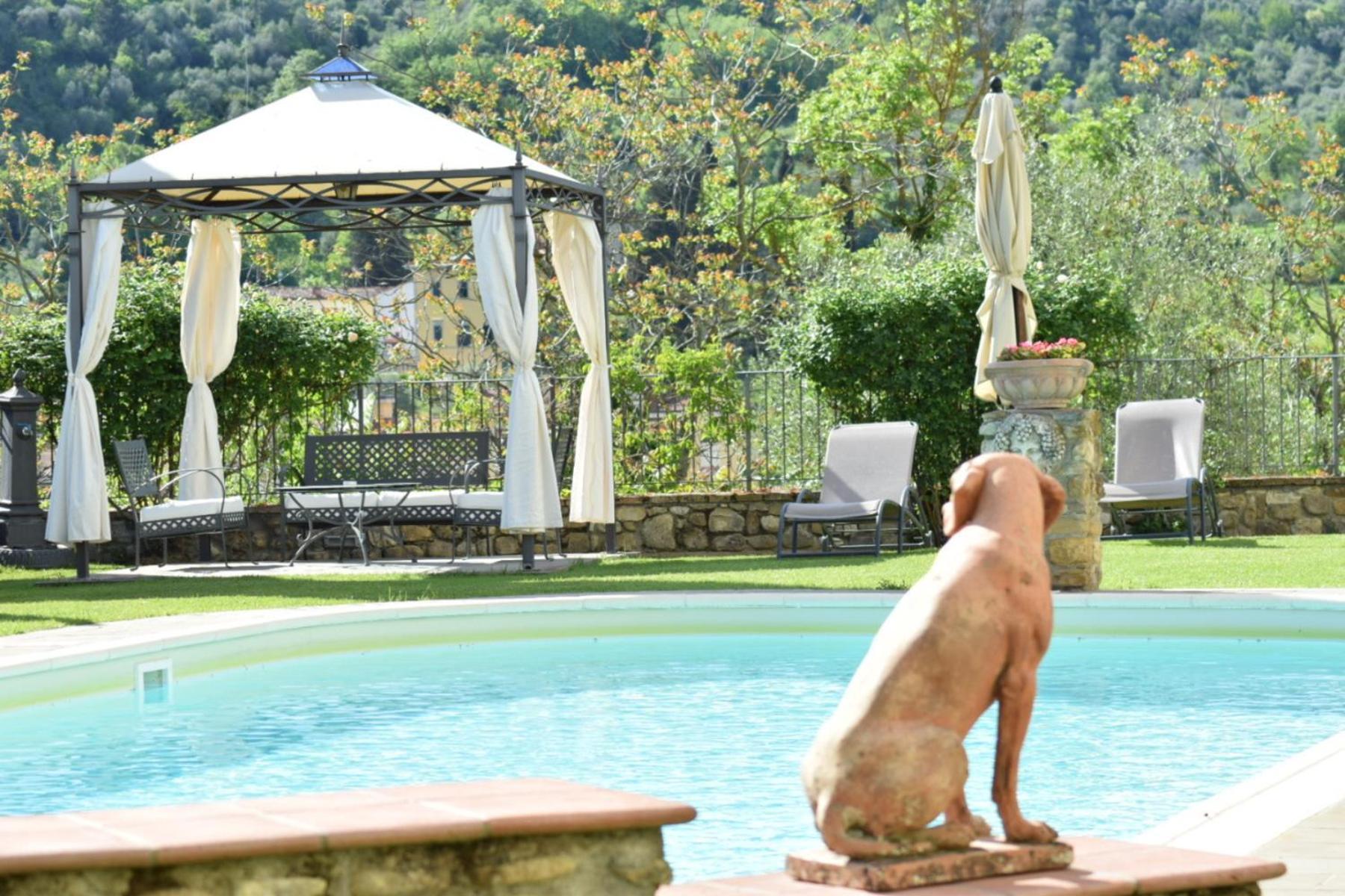 Villa Il Sasso - Dimora D'Epoca 바뇨아리폴리 외부 사진