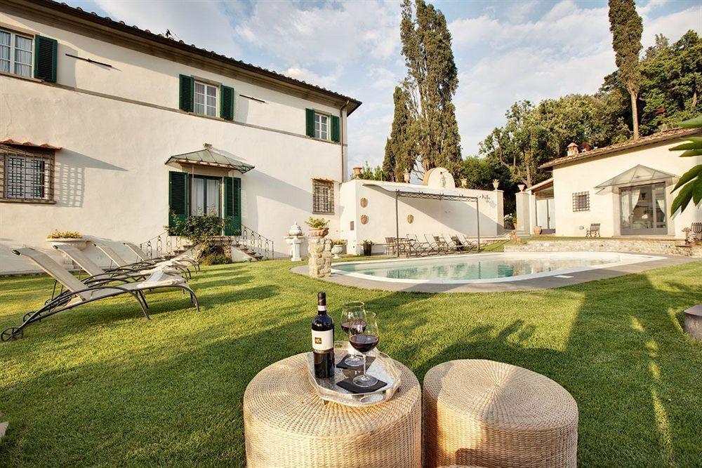 Villa Il Sasso - Dimora D'Epoca 바뇨아리폴리 외부 사진